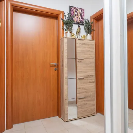 Апартаменты Hana *